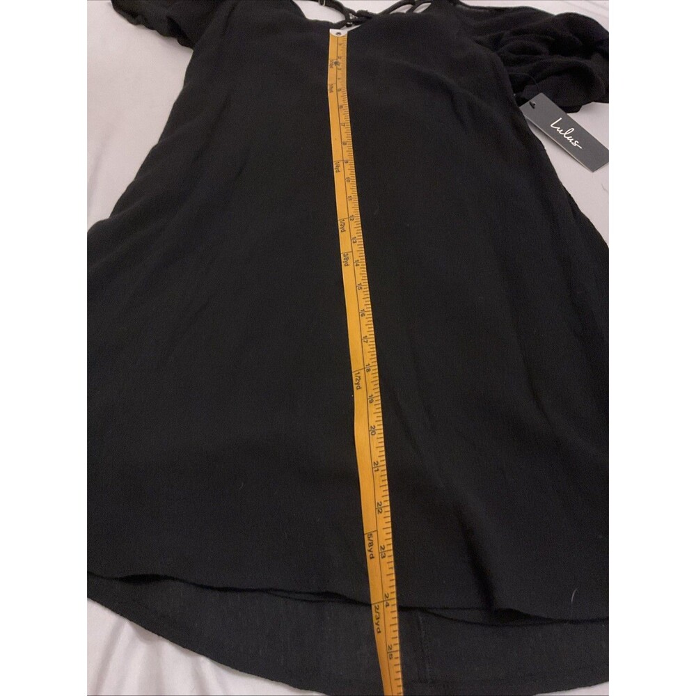 Lulus “Afterglow” Black Scrappy Cold-Shoulder Shift Dress XS - Picture 7 of 10